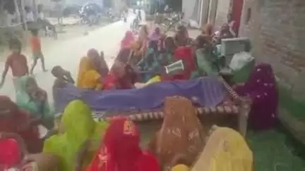 बदायूं: जुगपुरा गांव में खेत में भिंडी तोड़ते समय जहरीले कीड़े ने किसान को काटा, इलाज के दौरान बरेली के निजी अस्पताल में हुई मौत