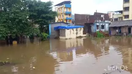रोहा: कुंडलिका नदीने धोक्याची पातळी ओलांडली, नदिकाठच्या गावांना सतर्कतेचा इशारा