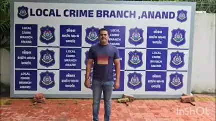 આણંદ શહેર: કલેકટર કચેરીના રેકોર્ડ શાખામાંથી ફાઈલ ગુમ થવા મામલે ફરજ મૌકુફ નાયબ મામલતદારની ધરપકડ