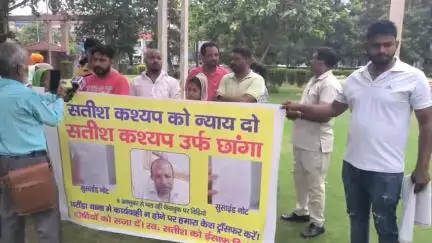 करनाल: सेक्टर 12 सचिवालय में सतीश कश्यप की मौत के मामले में एसपी से न्याय की गुहार लगाने पहुंचे घरौंडा निवासी