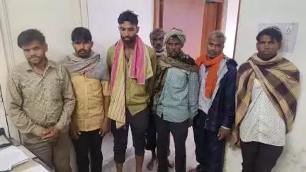 प्रतापगढ़: महुड़ीखेड़ा मनोहरगढ़ में शराब के नशे में युवक ने पंखे से लटककर की आत्महत्या, पुलिस जांच में जुटी