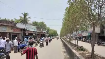 గిద్దలూరు: గిద్దలూరు మండలం కొంగలవీడు గ్రామానికి చెందిన SBI ఏపీకే ఫైల్ ఓపెన్ చేసిన యువకుడి ఖాతా నుంచి రూ.70 వేలు నగదు మాయం