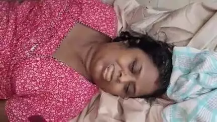నగరంలోని ప్రభుత్వ సర్వజన ఆసుపత్రిలో చికిత్స పొందుతూ సూపర్ వాస్మోల్ తాగే ఆత్మహత్యాయత్నానికి పాల్పడిన మహిళ మృతి