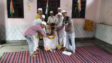 पोरसा: सखवार धर्मशाला पोरसा में कांग्रेस कार्यकर्ताओं ने राहुल गांधी जी का जन्मदिवस मनाया