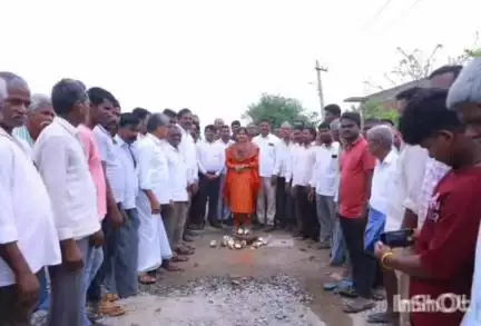 రాయపర్తి: రాయపర్తి మండల పరిధిలోని పలు గ్రామాల్లో అభివృద్ధి పనులు ప్రారంభించిన ఎమ్మెల్యే యశశ్విని రెడ్డి