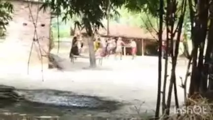 जलालपुर: खुलासपुर गांव में दो पक्षों के बीच जमकर हुई लाठियों की मारपीट, कई लोग घायल, वीडियो सोशल मीडिया पर वायरल