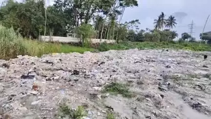 ভাঙড় ২: ভাঙড়ে সরকারি জায়গা দখল ও পুকুর ভরাট করে গড়ে উঠছে বেআইনি নির্মাণ

#jansamasya