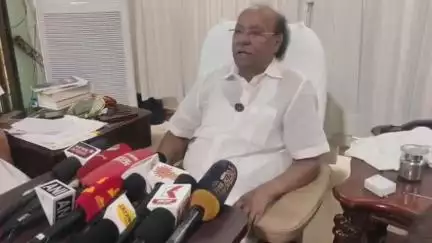 திண்டிவனம்: தனியார் வாகனங்களுக்கு ஆண்டுக்கு சுங்க கட்டணம் ₹3 ஆயிரத்தை ₹1,500 ஆக குறைக்க வேண்டும் - பாமக நிறுவனர் ராமதாஸ் அறிக்கை