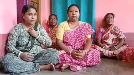 সন্দেশখালি ২: বিজেপি নেত্রীকে তৃণমূলে যোগদানের জন্য হুমকি পুলিশের, সন্দেশখালি থেকে প্রতিক্রিয়া দিলেন ওই বিজেপি নেত্রী পিয়ালী দাস
