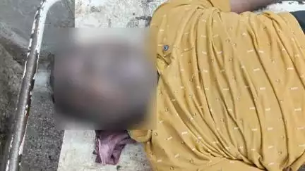 পুরুলিয়া ২: ডিউটি রত অবস্থায় SBSTC বাসের কন্ডাক্টারের মৃত্যু, দেহ আনা হলো পুরুলিয়া মেডিকেলের মর্গে