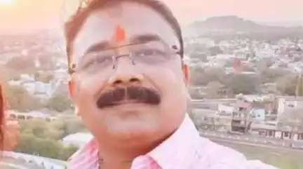नौगढ़: नौगढ़ के पूर्व ब्लाक प्रमुख प्रतिनिधि सुजीत सिंह उर्फ सुड्डू से मध्य प्रदेश के जबलपुर में हुई लूट