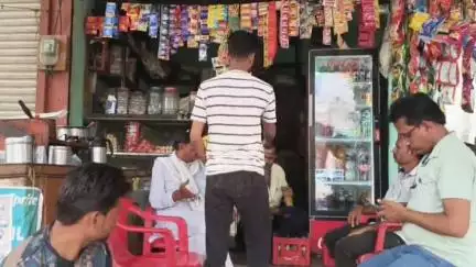 बीना: कटरा मंदिर के पास चाय की दुकान में चोरी, घटना सीसीटीवी कैमरे में कैद