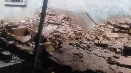 तोरपा: डोड़मा मांझी टोली में मकान की दीवार गिरने से युवक की दबकर मौत
