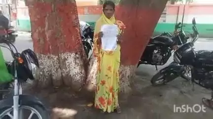 धौरहरा: सुथना बरसोला गांव की पीड़िता के खेत पर दबंग ने किया जबरन अवैध कब्जा, पीड़िता ने पुलिस से की शिकायत
