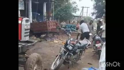 कुंडम: ग्राम बघराजी में दबंगों ने दो युवकों को पीटा, वीडियो आया सामने, एडिशनल एसपी से शिकायत
