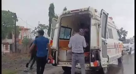 लखनादौन: धूम बाईपास के पास साईं मंदिर के निकट तेज रफ्तार मोटरसाइकिल फिसली, सवार घायल