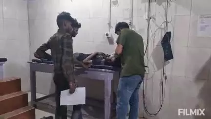 मुरैना: शिवलाल का पुरा फाटक के पास दो बाइक सवारों की टक्कर, एक युवक घायल