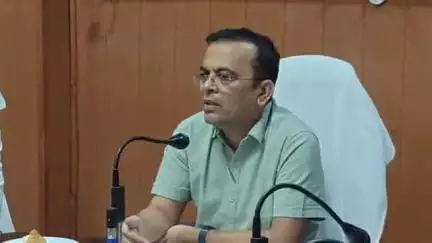 जांजगीर: जांजगीर में कर्तव्यों के प्रति लापरवाही पर उप संचालक को हटाया गया, डिप्टी कलेक्टर को अस्थायी प्रभार दिया गया