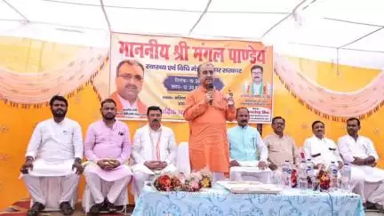 रघुनाथपुर: रघुनाथपुर के कार्यक्रम में बिहार सरकार के स्वास्थ्य मंत्री पहुंचे