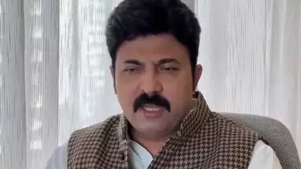 मोहोळ: राष्ट्रवादी पवार गटाचे जिल्ह्यातील चार आमदार भविष्यात अजितदादासोबत असतील : राष्ट्रवादी जिल्हाध्यक्ष उमेश पाटील