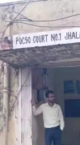 झालरापाटन: पॉक्सो कोर्ट नंबर-1 ने नाबालिग से दुष्कर्म के दोषी को आजीवन कारावास व ₹30 हजार के जुर्माने से किया दंडित