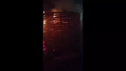 सिसवन: सिसवन थाना क्षेत्र के ग्यासपुर मठिया गांव में एक खोप में आग लगने की घटना