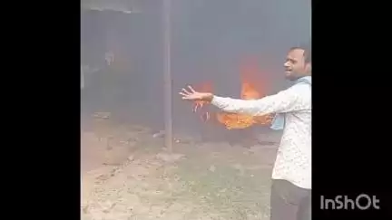 सिरोंज: ग्राम मिठेपुर में अज्ञात कारणों से ट्रैक्टर में लगी आग, पीड़ित को हुआ नुकसान