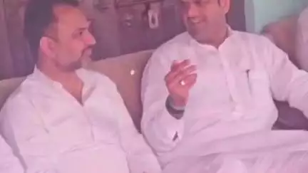 नूह: पूर्व विधायक नसीम अहमद की माता के निधन पर शोक व्यक्त करने तिगांव पहुंचे पूर्व डिप्टी सीएम दुष्यंत चौटाला