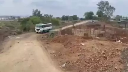 डिंडौरी: मंडला सड़क निर्माण के दौरान ठेकेदार की लापरवाही से हो रही मौत, जागरूक युवाओं ने दी प्रतिक्रिया #jansamasya