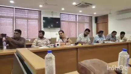 મોડાસા: આંતરરાષ્ટ્રીય યોગ દિવસની ઉજવણીને લઈને કલેક્ટર કચેરી ખાતે પ્રેસ કોન્ફરન્સ