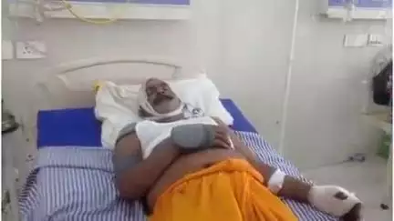 लालगंज: शमशेरगंज बाजार में जमीन बंटवारे को लेकर भाई ने भाई को पीटा, हालत गंभीर, जिला अस्पताल में चल रहा इलाज
