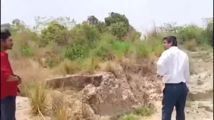 अमेठी: अमेठी के जरौटा गांव में अवैध खनन की शिकायत पर पहुंचा प्रशासन, जांच अधिकारी ने दी गलत रिपोर्ट