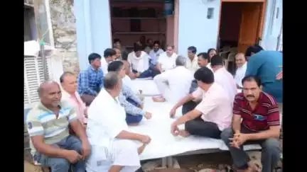 बड़ी सादड़ी: सहकारिता मंत्री गौतम दक बड़े सादड़ी के दौरे पर रहे, जहां लोगों से मुलाकात कर उनकी परेशानी के बारे में जानकारी ली