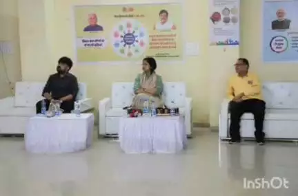 झाबुआ: झाबुआ में विश्व सिकल सेल दिवस पर सिकल सेल जागरूकता कार्यक्रम व शिविर का आयोजन