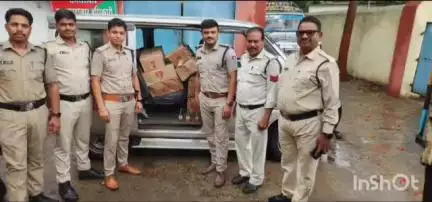 झाबुआ: आबकारी विभाग झाबुआ की बड़ी कार्रवाई, अवैध शराब से भरा चार पहिया वाहन ज़ब्त
