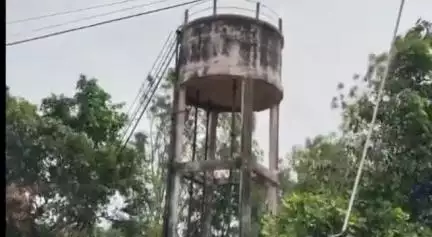 కావలి: చౌదరిపాలెంలో వాటర్ ట్యాంక్ కూల్చివేత