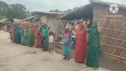 भगवानपुर: बेलाही बनौला में दलित परिवारों को ज़मीन खाली करने की धमकी, झोपड़ी बनाकर कर रहे थे गुज़र-बसर