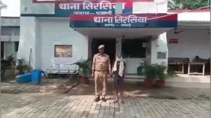 भिनगा: कोयलहवा जाने वाले मार्ग पर राप्ती नहर पुल के पास से 1 किलो 104 ग्राम अवैध गांजा के साथ एक अभियुक्त को किया गया गिरफ्तार