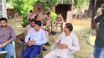 इंद्री: आज वीरवार 2 बजे इंद्री के गांव सांतड़ी में विरोध के बाद तय जगह पर ही लगा बिजली का ट्रांसफार्मर