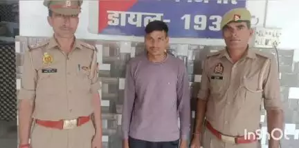 धामपुर: नहटौर क्षेत्र की एक युवती को बहला-फुसलाकर ले जाने वाले आरोपी को पुलिस ने गिरफ्तार कर किया चालान