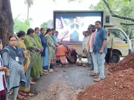 ସୋନପୁର: ଜଟେସୀଙ୍ଗା ଗ୍ରାମ ପଞ୍ଚାୟତ ରେ ବିକାଶ ବାହାନ ଯାତ୍ରାର ଶୁଭାରମ୍ଭ,ଯୋଗଦେଲେ ଜନ ମଙ୍ଗଳ ଅଧିକାରୀ