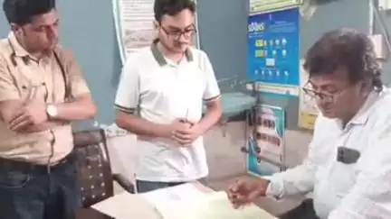 हिण्डौन: CMHO ने जिला अस्पताल हिण्डौन और 3 चिकित्सा संस्थानों का किया औचक निरीक्षण, साफ-सफाई और यूनिफॉर्म के दिए निर्देश