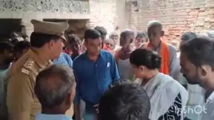बिधूना: भटौली गांव में आकाशी बिजली गिरने से किसान की हुई मौत, मौके पर पहुंची पुलिस