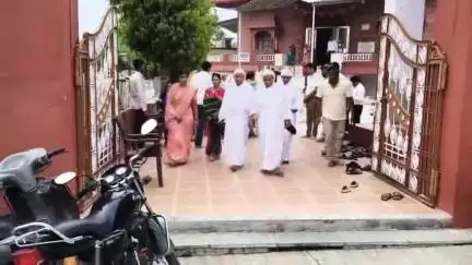 रामगंजमण्डी: रामगंजमंडी में गणिनी आर्यिका विभाश्री माताजी का मंगल प्रवेश, पद प्रक्षालन और मंगल आरती कर किया गया स्वागत