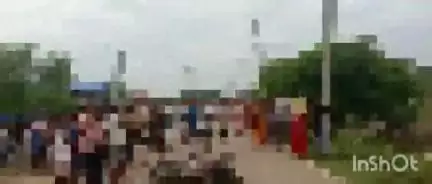 পলাশবাৰী: পলাশবাৰীৰ ৰাণী-তিনিআলি পথত পথ দুৰ্ঘটনা, দুখন বাইক আৰু ই-ৰিক্সাৰ মাজত সংঘৰ্ষ, থিতাতে নিহত এজন লোক