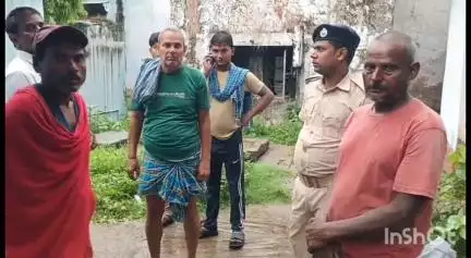 वारिसलीगंज: मीरचक गांव में करंट की चपेट में आने से एक बुजुर्ग महिला की मौत, परिजनों में मचा कोहराम