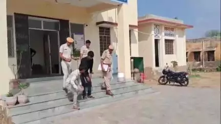 बुहाना: पचेरी कलां पुलिस ने मारपीट और रंगदारी के मामले में फरार दो आरोपियों को किया गिरफ्तार