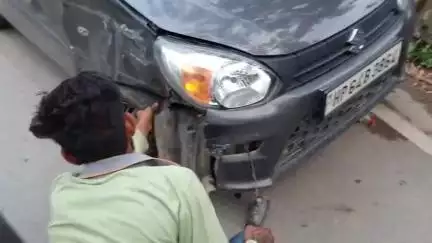 सोलन: सोलन जटोली रोड में सड़क हादसा, दो कारों में हुई भिड़ंत