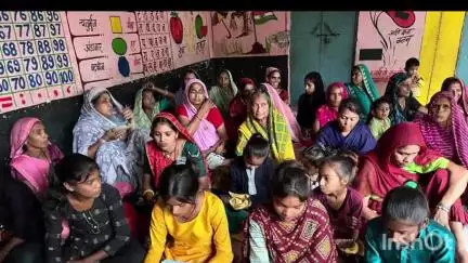 धार: दशहरा मैदान के आंगनवाड़ी केंद्र में वन स्टॉप सेंटर सखी द्वारा जागरूकता अभियान