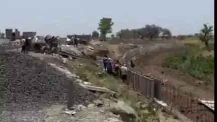 गोहरगंज: औबेदुल्लागंज: नाले पर बनी कॉलोनी, 2 साल से शिकायत पर भी कार्रवाई नहीं